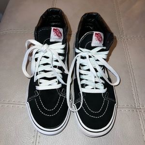 Vans Sk8 Hi size 7 women’s/ 5.5 men